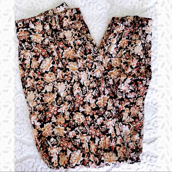 Anthropologie Diandra Pleated Floral Joggers NWT - Picture 2 of 11